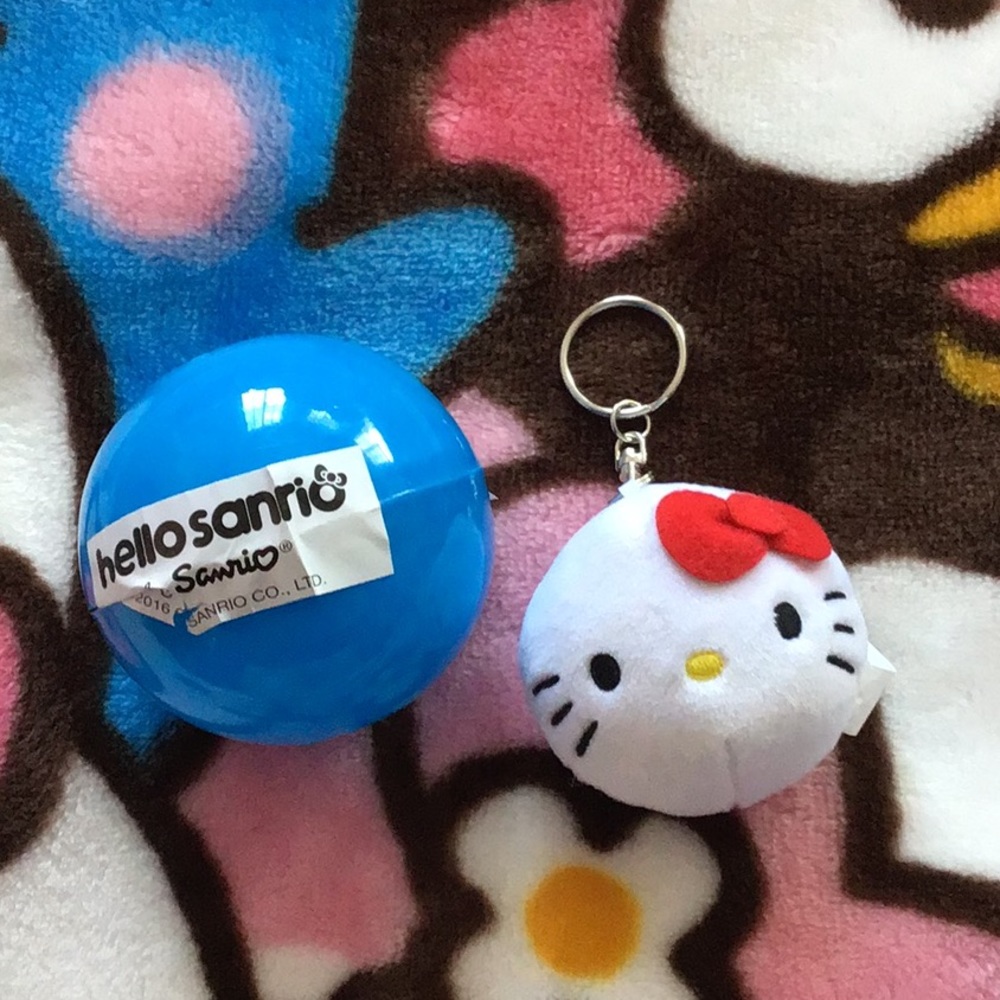 Hello Sanrio hello kitty keyring capsule